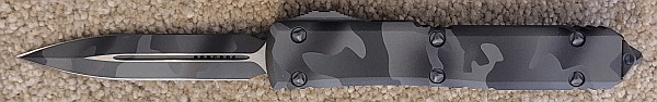 Microtech® Knives Ultratech D/E Signature Series Urban Camo Standard 122-1 UCS