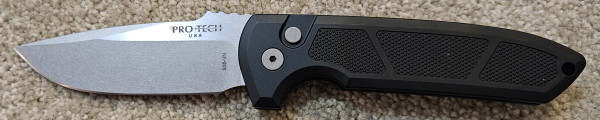 ProTech Knives LG305 Rockeye Auto Black Handle with Knurling, Stonewash CPM-S35VN Plain Blade<br />
