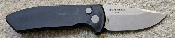 ProTech Knives  LG401-LH SBR (Short Bladed Rockeye)<br />
Left Handed